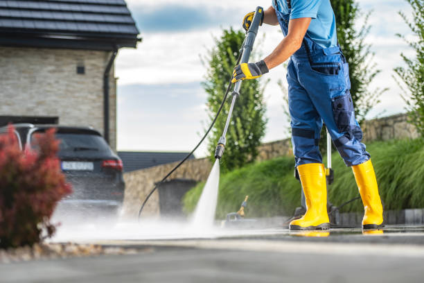 Best Patio and Deck Pressure Washing  in Streator, IL